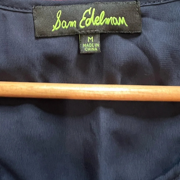 Sam Eldeman top size medium with Mesh hem - Picture 5 of 5